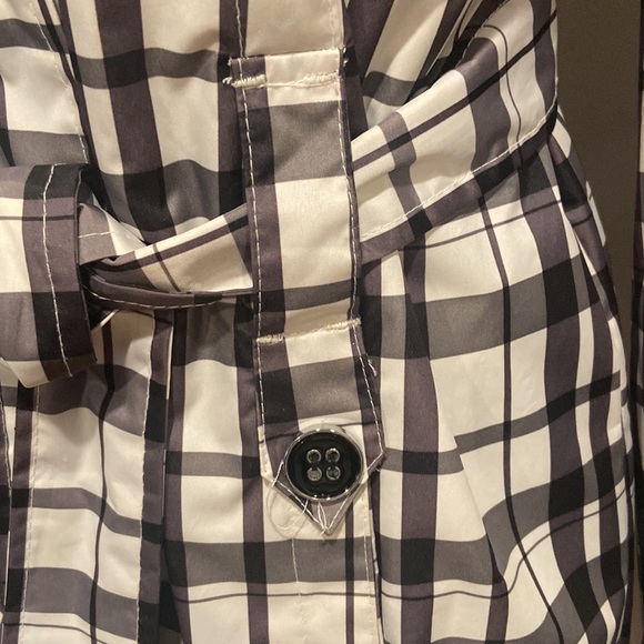 Black & White Plaid Rain Coat - Picture 3 of 6